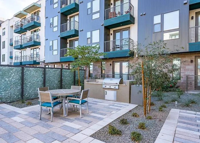 Modern Town Waterfront Cozysuites Paradise 07 Appartement Tempe