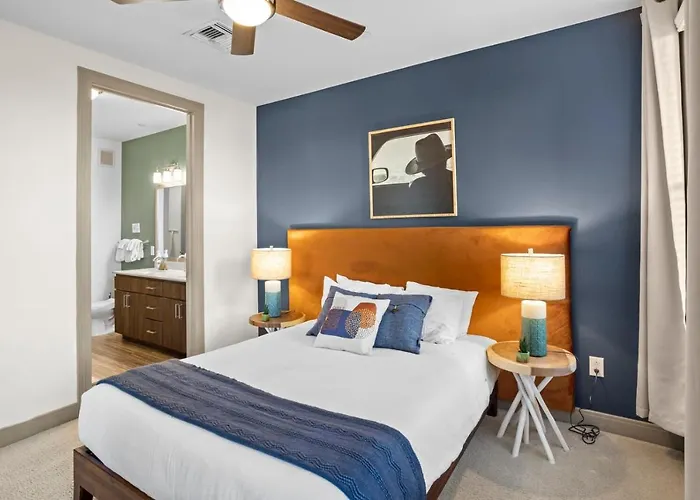 Modern Town Waterfront Cozysuites Paradise 07 Appartement