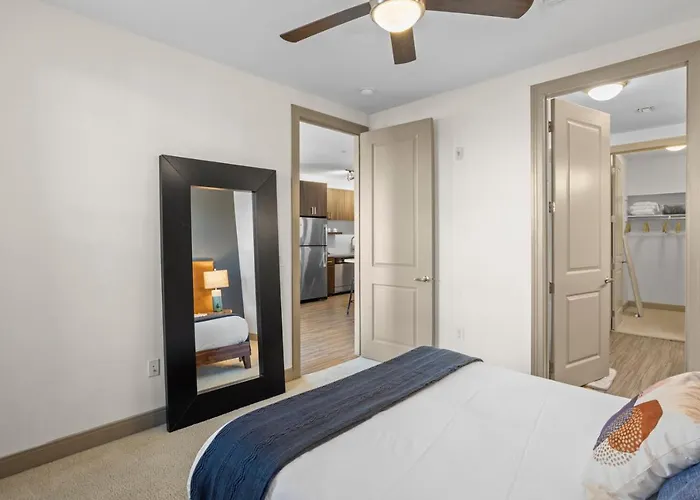 Appartement Modern Town Waterfront Cozysuites Paradise 07